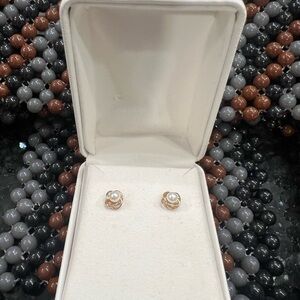 Vintage REGO 14k pearl stud earrings